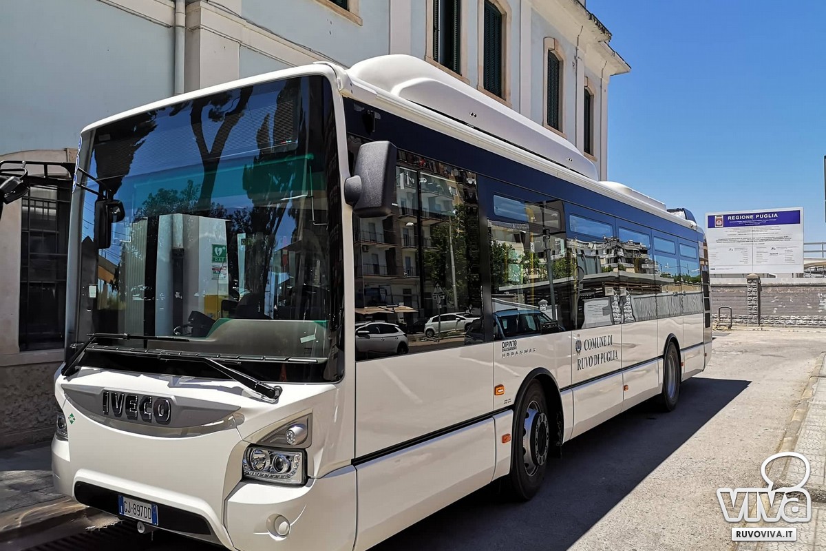 Nuovo autobus ecologico a Ruvo