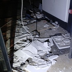 Assalto al bancomat