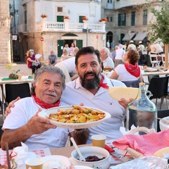 Tavole a Festa