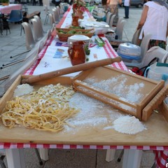 Tavole a Festa