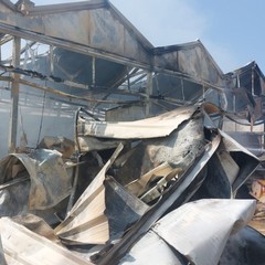 Incendio in un capannone a Ruvo di Puglia