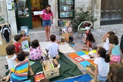 Nel cuore del bosco e delle storie: un’estate incantata alla Libreria Agorà