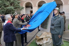 Inaugurazione monumento Monumento ai Caduti in tempo di pace e guerra, all'inaugurazione c'è anche Ruvo