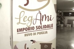 Emporio Solidale LegAmi di Ruvo di Puglia festeggia due anni nella nuova sede