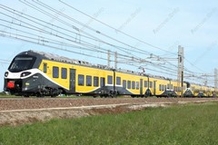 Giovane investito da un treno a Brigata Bari, disagi alla circolazione di Ferrotramviaria
