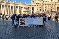 Ruvo di Puglia in Piazza San Pietro: la Confraternita del Purgatorio al Giubileo delle Confraternite