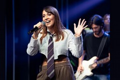 Rosita Brucoli, da Ruvo di Puglia a Napoli: dopo Rai Radio 2 apre il concerto “Pino è”