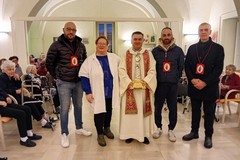 San Biagio a Ruvo di Puglia: il silenzioso abbraccio della fede tra gli anziani