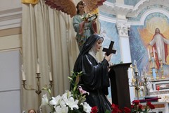 In preghiera per Santa Rita da Cascia a Ruvo di Puglia