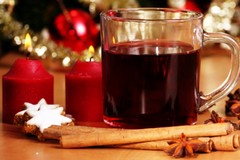 Panettone e vin brulè questa sera al Villaggio di Babbo Natale