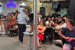 “Calici e Sessualità” fa tappa a Trani: domande anonime e confronto con esperti
