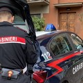 Scatta la perquisizione, coppia nei guai: in casa 800 grammi di marijuana