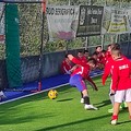 Due bambini ucraini a scuola di calcio a Ruvo