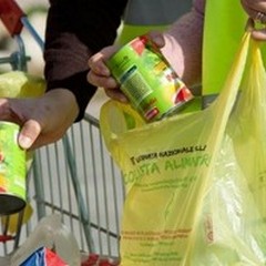  "Il cibo del sorriso ", questa mattina la raccolta alimentare