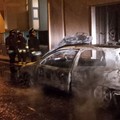 Incendio in via Massari, distrutta un'auto rubata