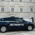 Furto sventato a Ruvo di Puglia, ladro colpisce l'auto della Metronotte
