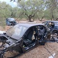 Un cimitero di auto cannibalizzate nell'agro di Ruvo di Puglia