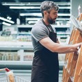 Abbigliamento da lavoro personalizzato: strategia di branding attraverso le divise aziendali