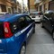 A bordo di un'auto rubata, inseguiti dalla Metronotte e bloccati