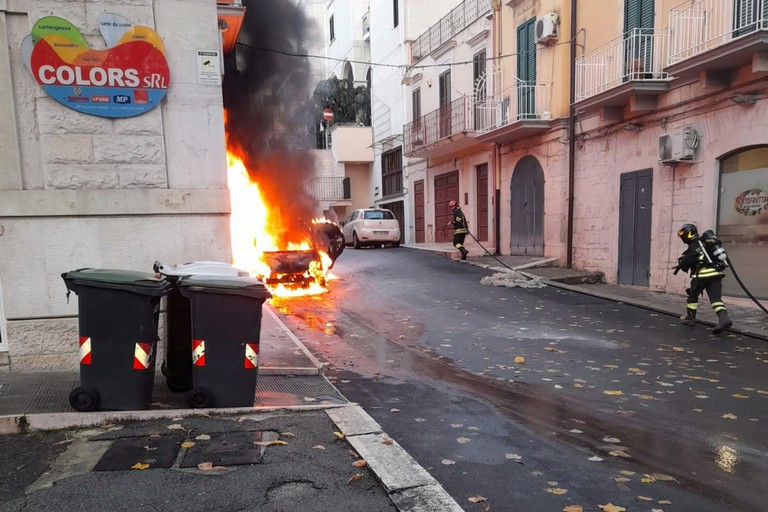 L'incendio avvenuto in corso Jatta