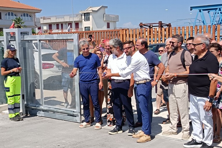 Inaugurazione nuova Isola Ecologica. <span>Foto Teresa Fiore</span>