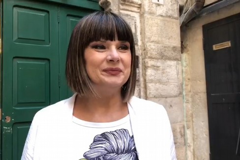 Silvia Mezzanotte, la videointervista esclusiva:  "Amo questa terra, la Puglia è un posto accogliente e caloroso "