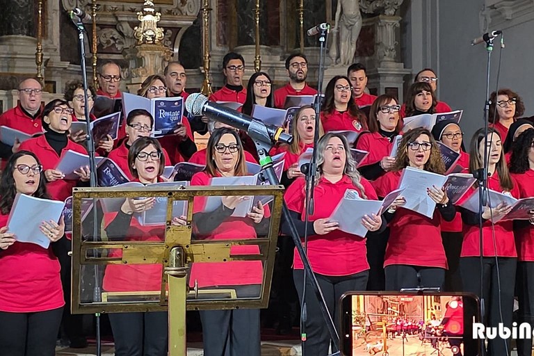Perfetta Letizia coro. <span>Foto RubiNews</span>