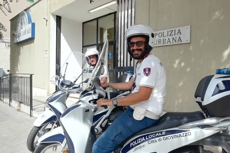 Senza assicurazione al volante di un'auto a noleggio mai restituita