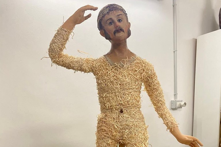 Il presepe artistico di Sant’Angelo rinasce: al via il restauro dei personaggi mai esposti