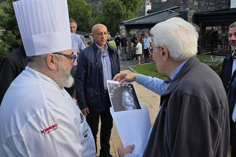 La Pietà di Ruvo di Puglia nelle mani del Presidente Mattarella