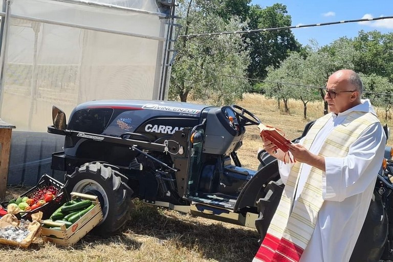 Casa don Tonino Bello a Ruvo: rubato il trattore della Comunità