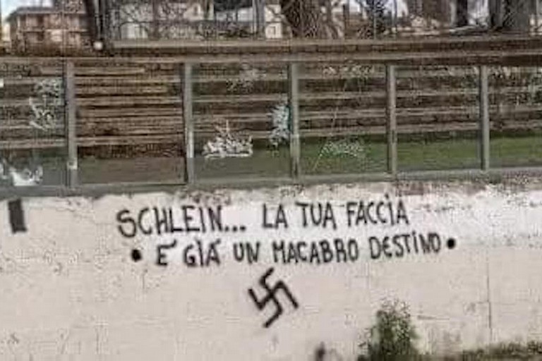 Insulti alla Schlein