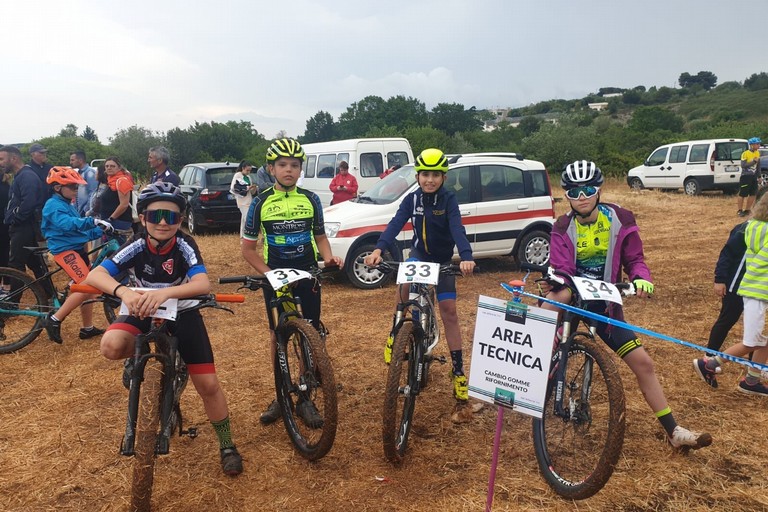 I componenti del quartetto che rappresenterà la Puglia al Trofeo Coni di ciclismo