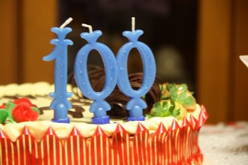 Torta 100 anni