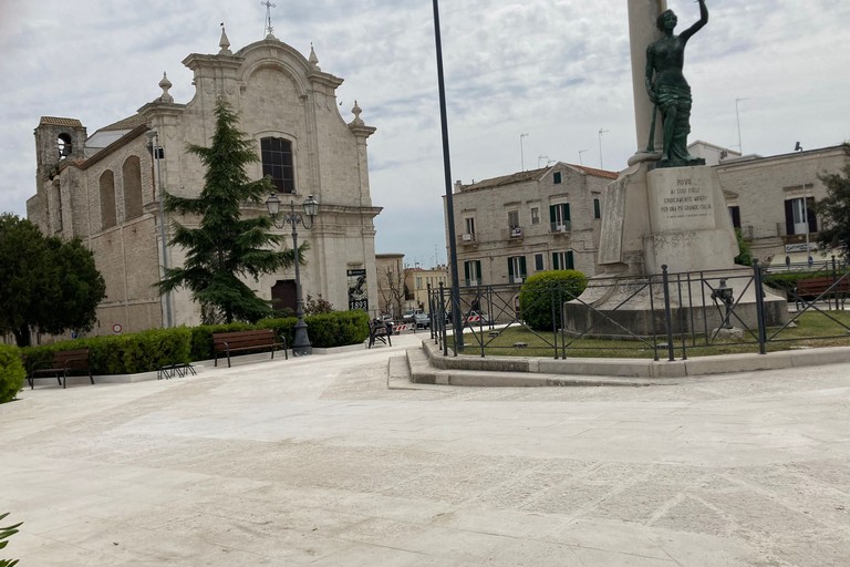 Piazza Bovio