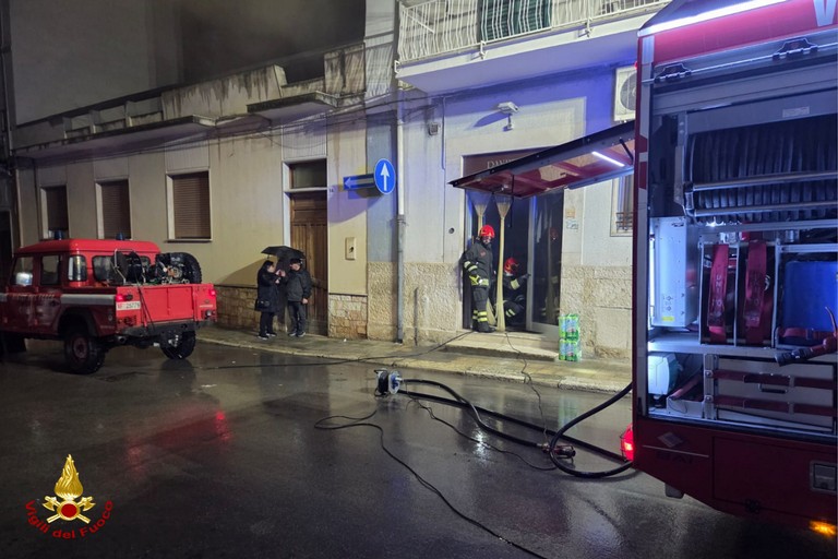 Incendio in un panificio a Ruvo di Puglia